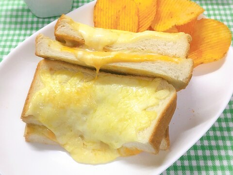 熱々トロトロ♡３種類のチーズで作るクロックムッシュ